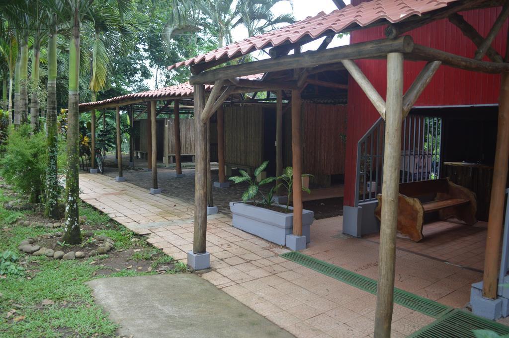 Islas Del Rio Hostel Tirimbina エクステリア 写真