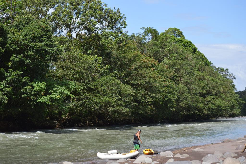 Islas Del Rio Hostel Tirimbina エクステリア 写真