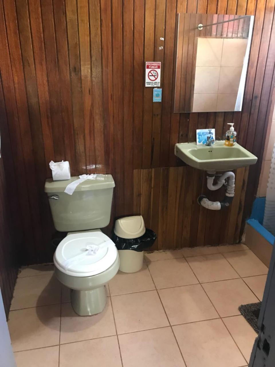 Islas Del Rio Hostel Tirimbina エクステリア 写真