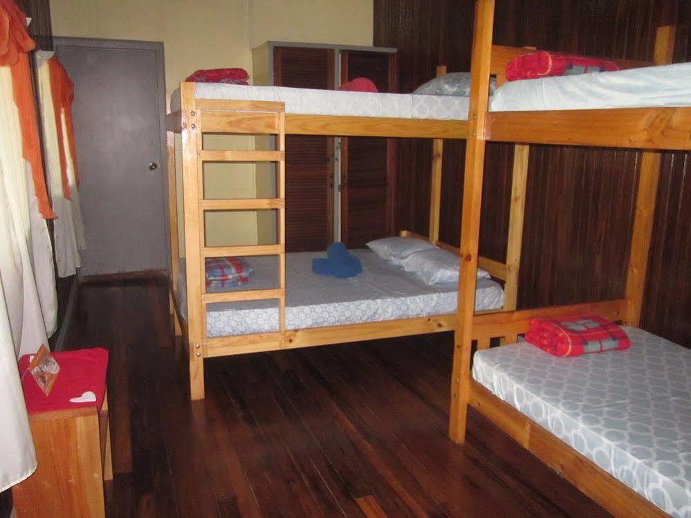 Islas Del Rio Hostel Tirimbina エクステリア 写真