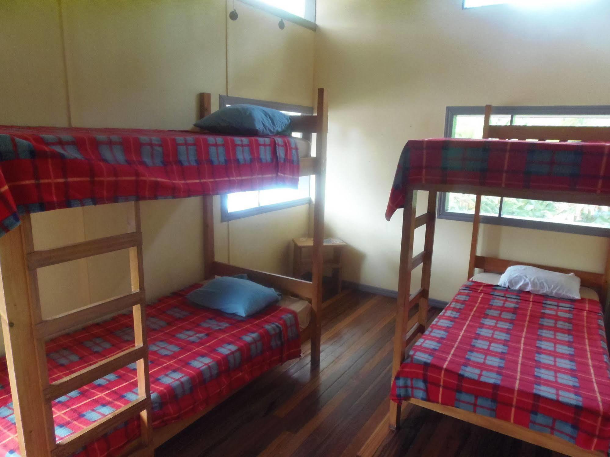Islas Del Rio Hostel Tirimbina エクステリア 写真