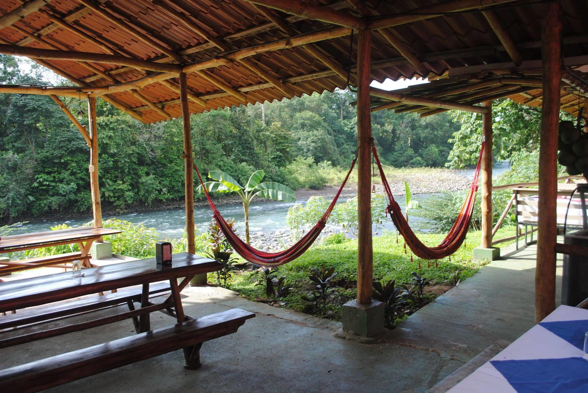 Islas Del Rio Hostel Tirimbina エクステリア 写真