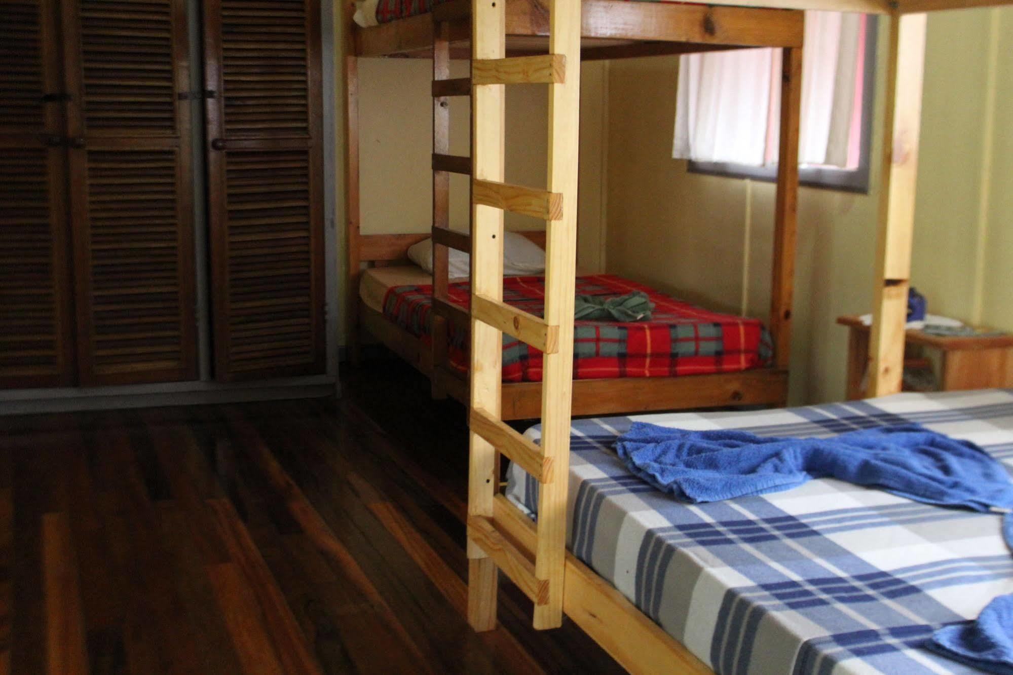 Islas Del Rio Hostel Tirimbina エクステリア 写真